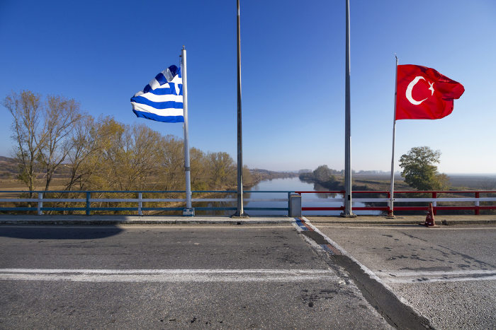 Navigating the Urgent Visa Process for Turkey Land Border Entry Explained